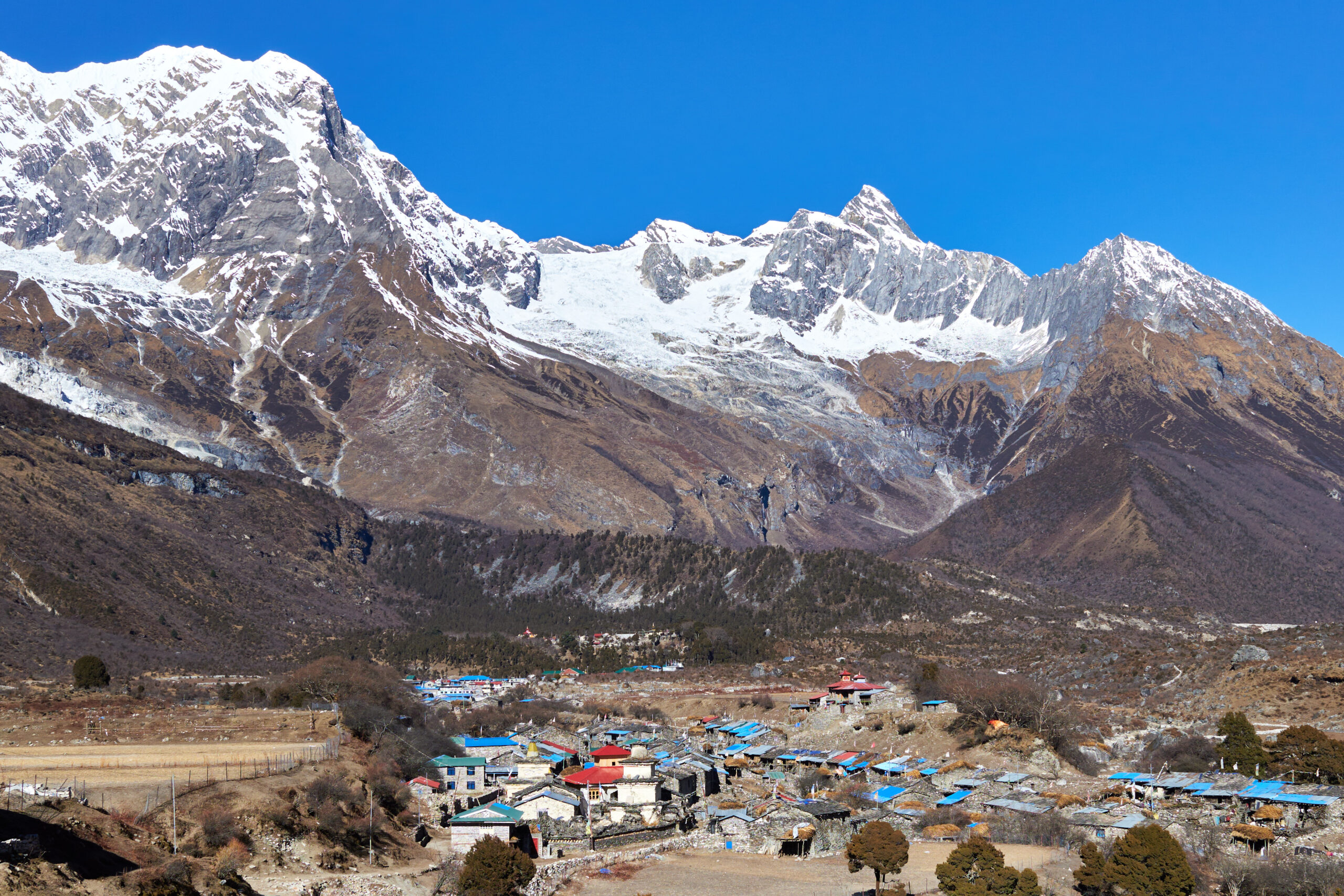 Manaslu Circuit Trek